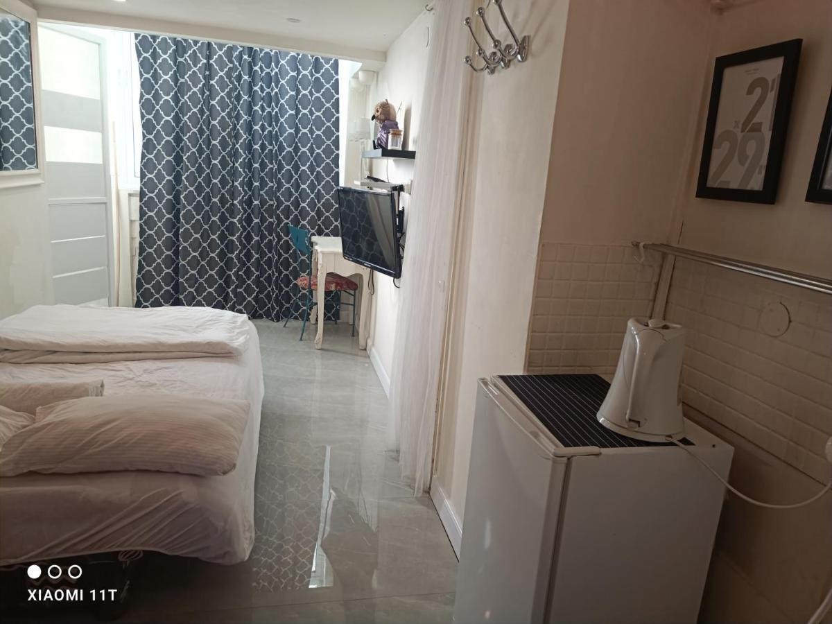 Bugrashov 13 Room Tel Aviv Exterior photo