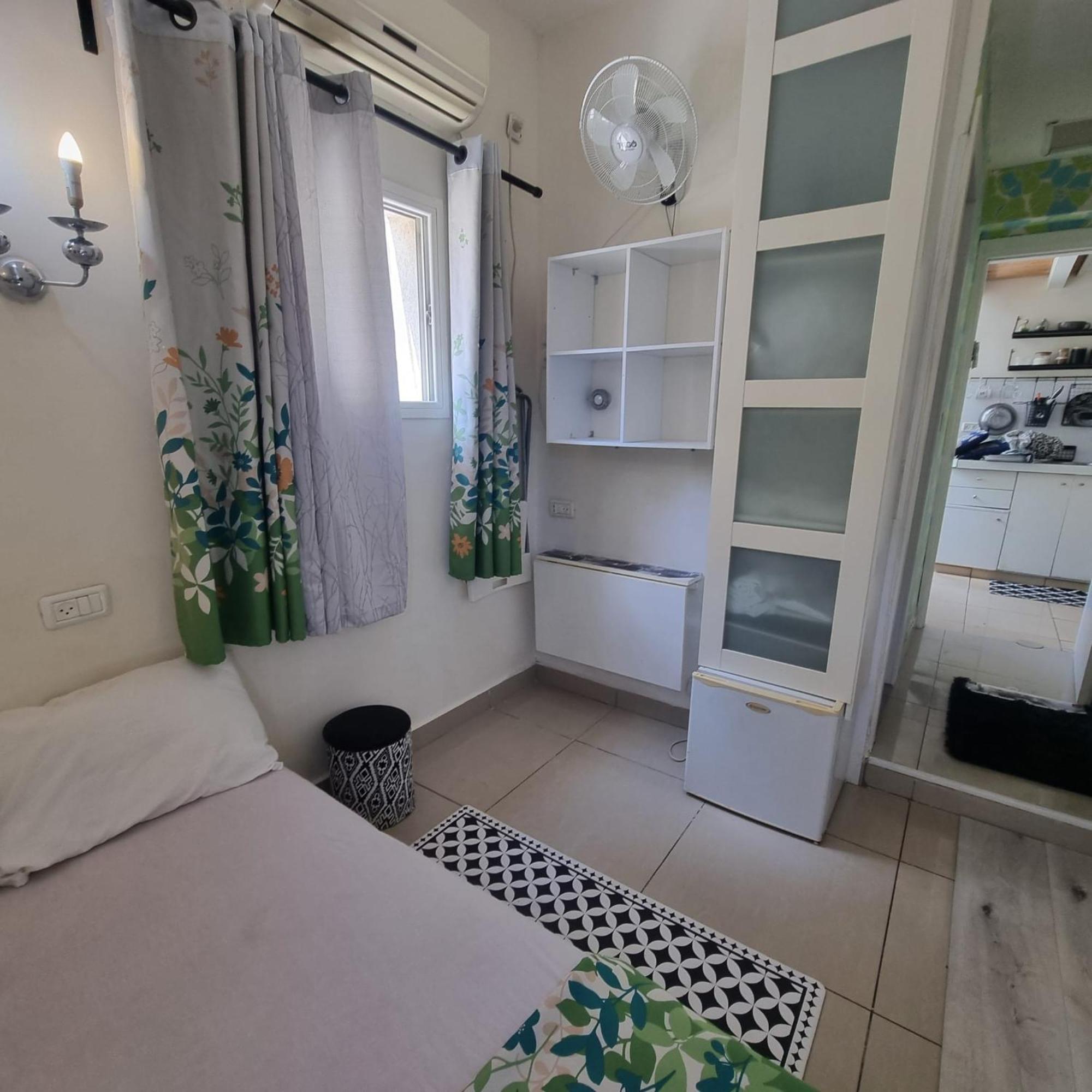 Bugrashov 13 Room Tel Aviv Exterior photo